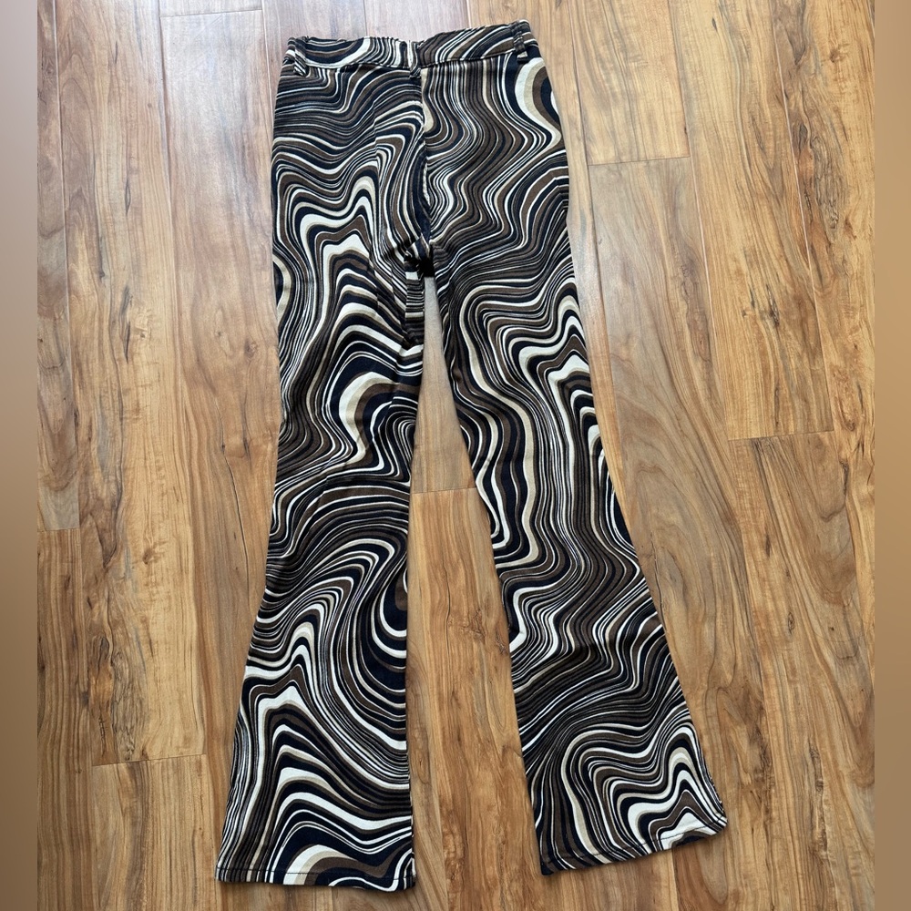 Motel Rocks • Brown and Cream Swirl Pants - Picture 4 of 5
